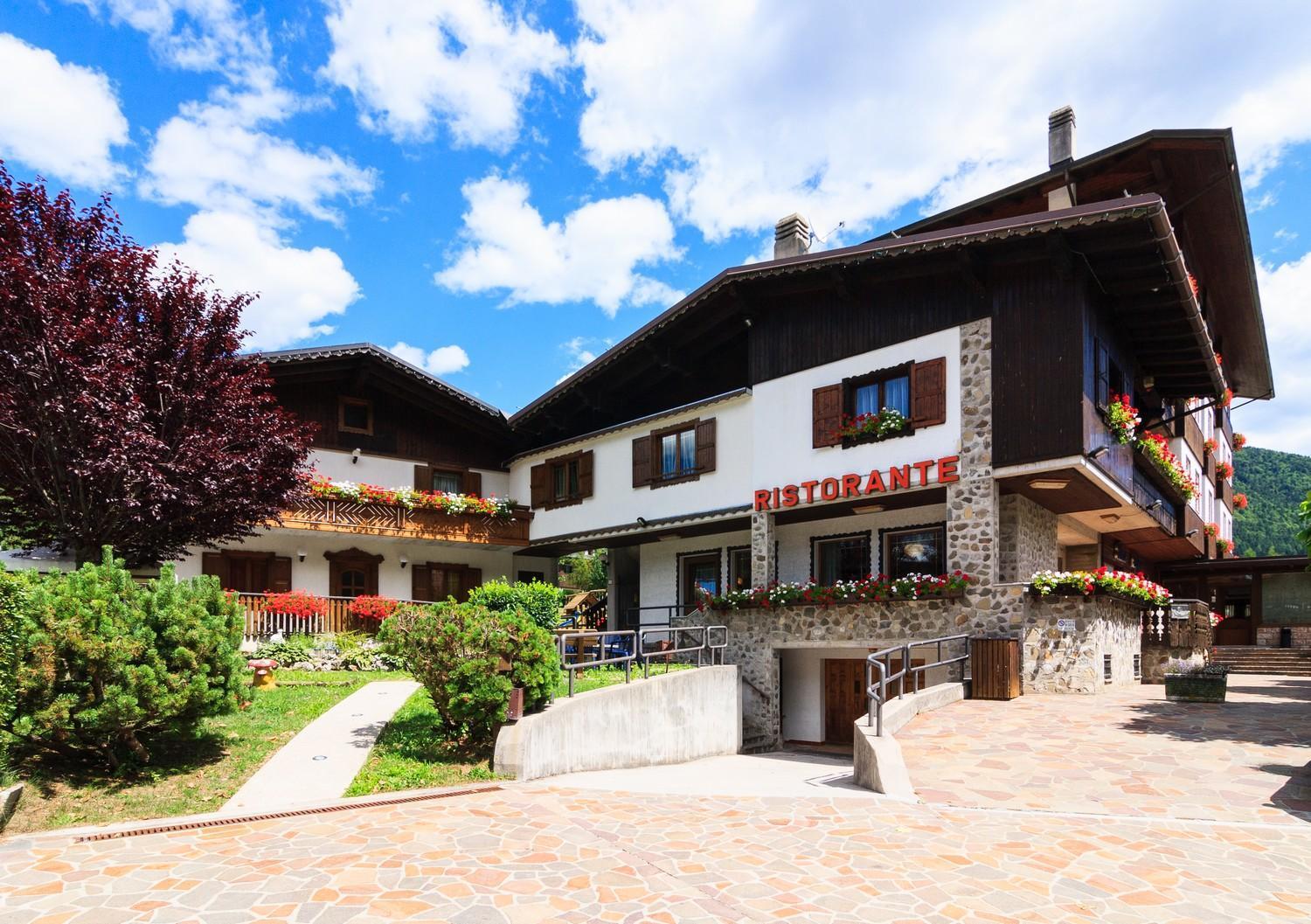 Hotel Edelweiss Con Ristorante Note Di Gusto Forni di Sopra Esterno foto